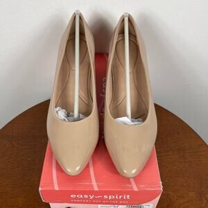 New Easy Spirit Nicole Almond Toe Pump in Light Natural Patent Women's Size 6